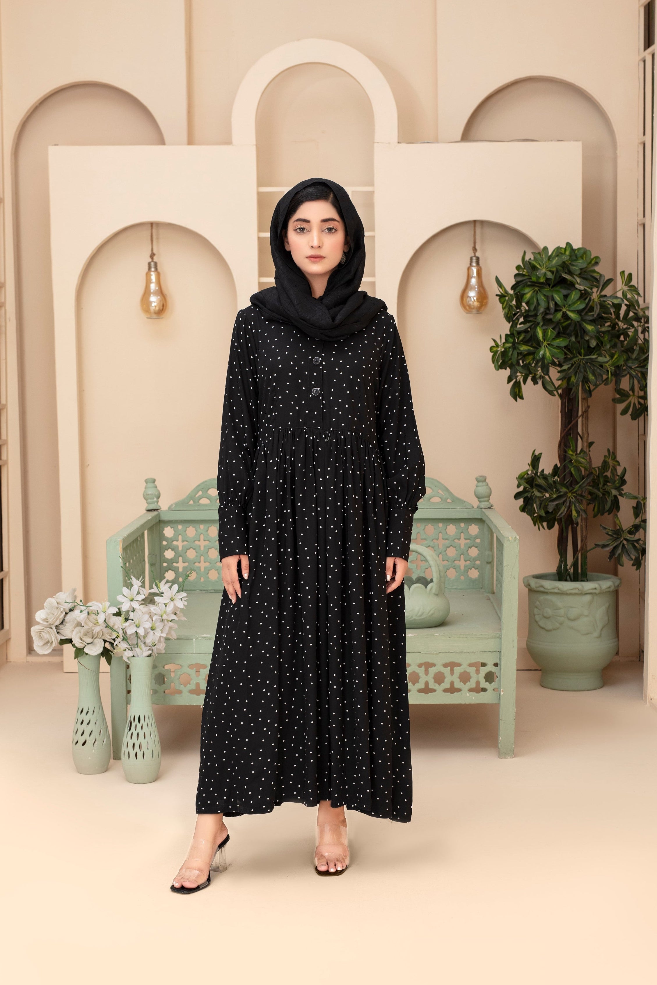 Nacht Polka Dot Maxi Abaya