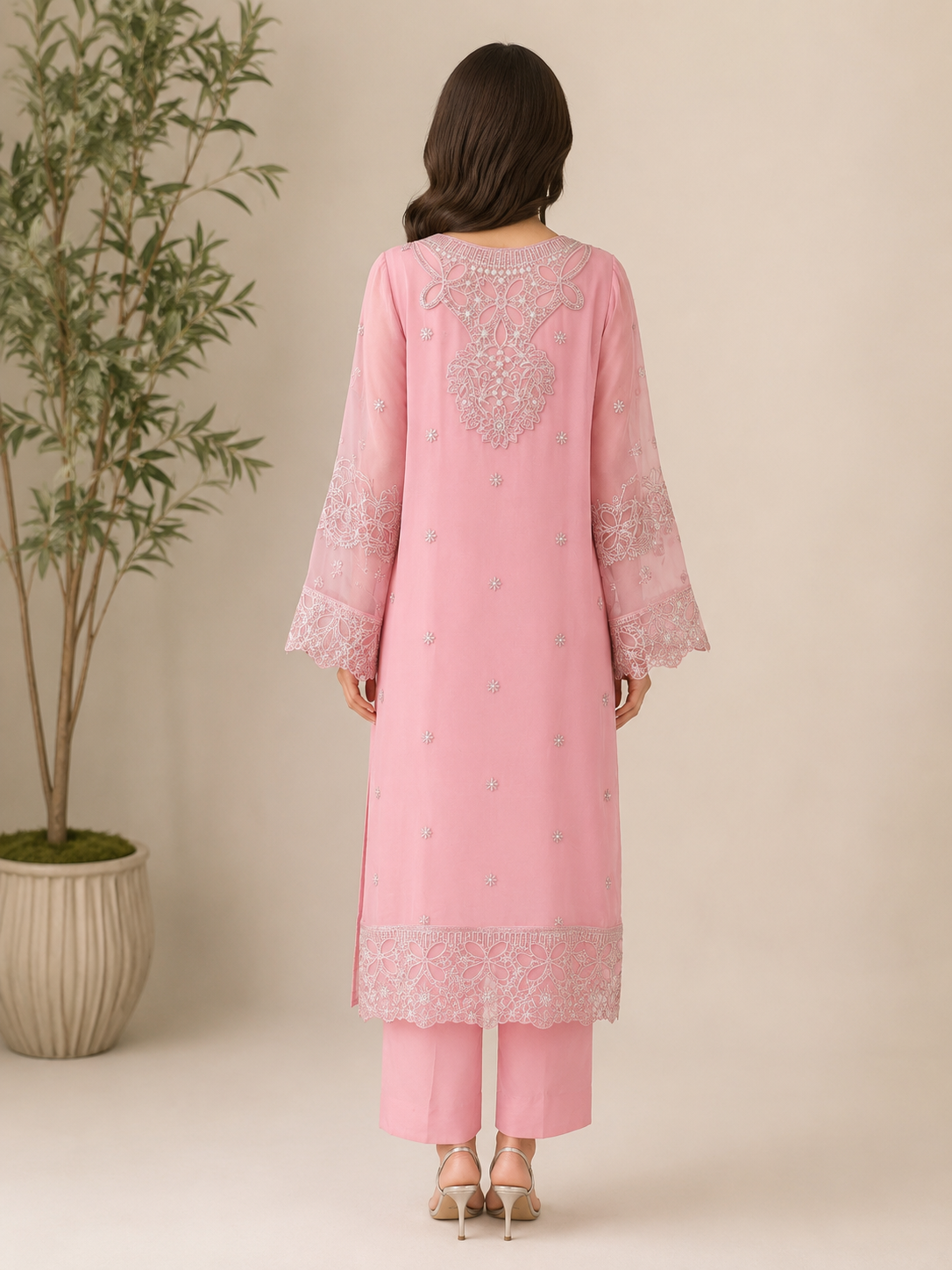 Embroidered Ladies Sui 901