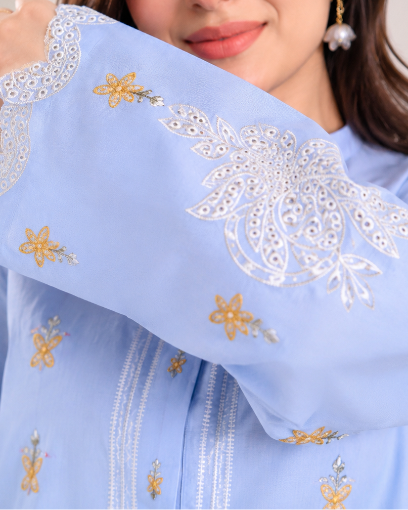 Embroidered Ladies Suit — No. 122