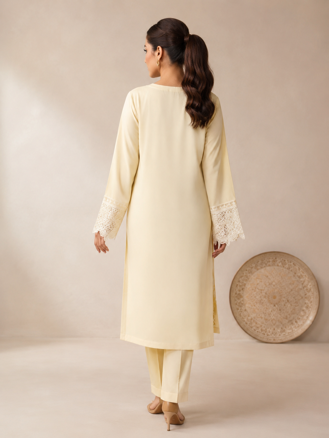 Border-Embroidered Suit with Dupatta — No. 125