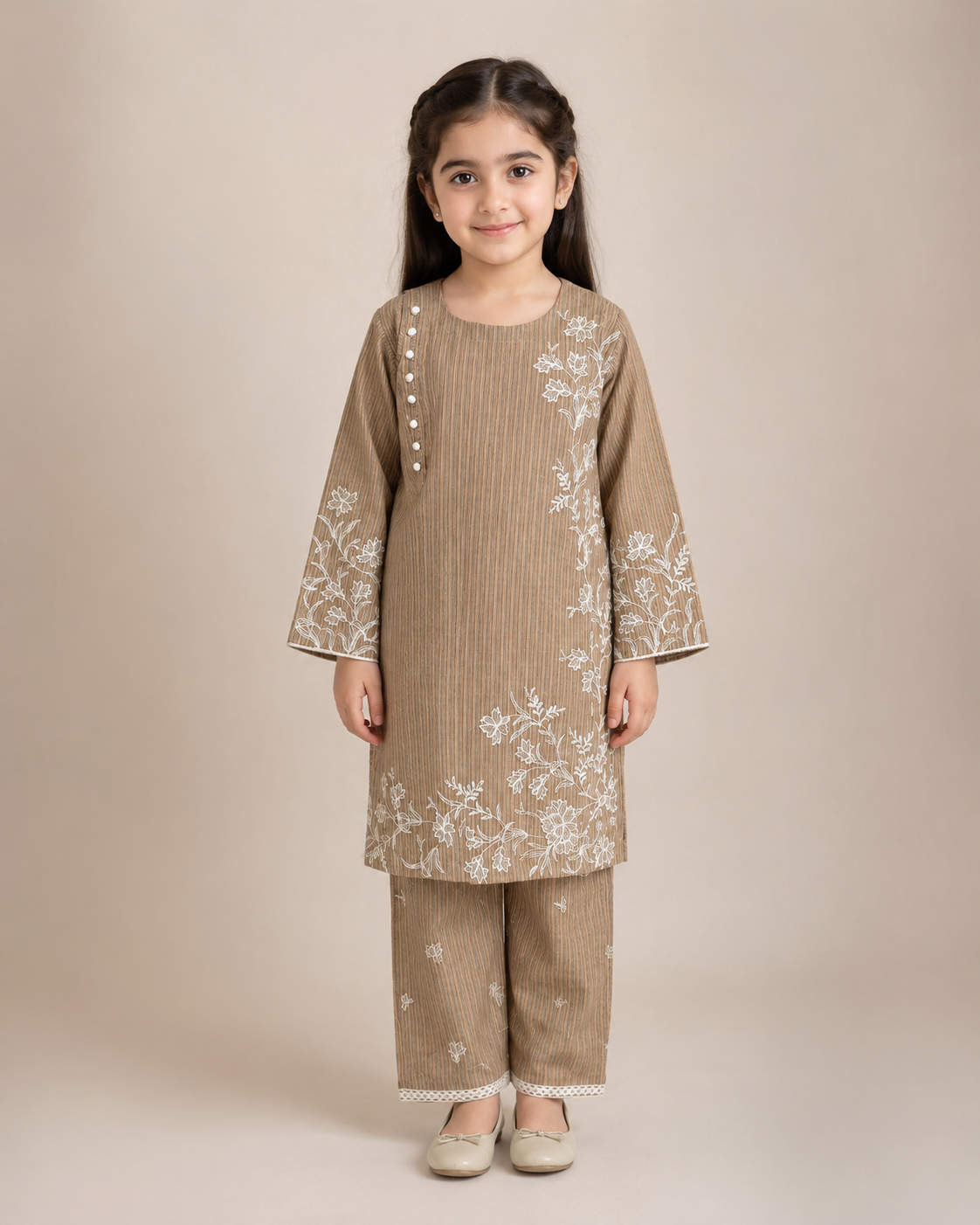 Embroidered Girls 2-Piece Suit — No. 048