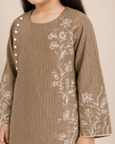 Embroidered Girls 2-Piece Suit — No. 048