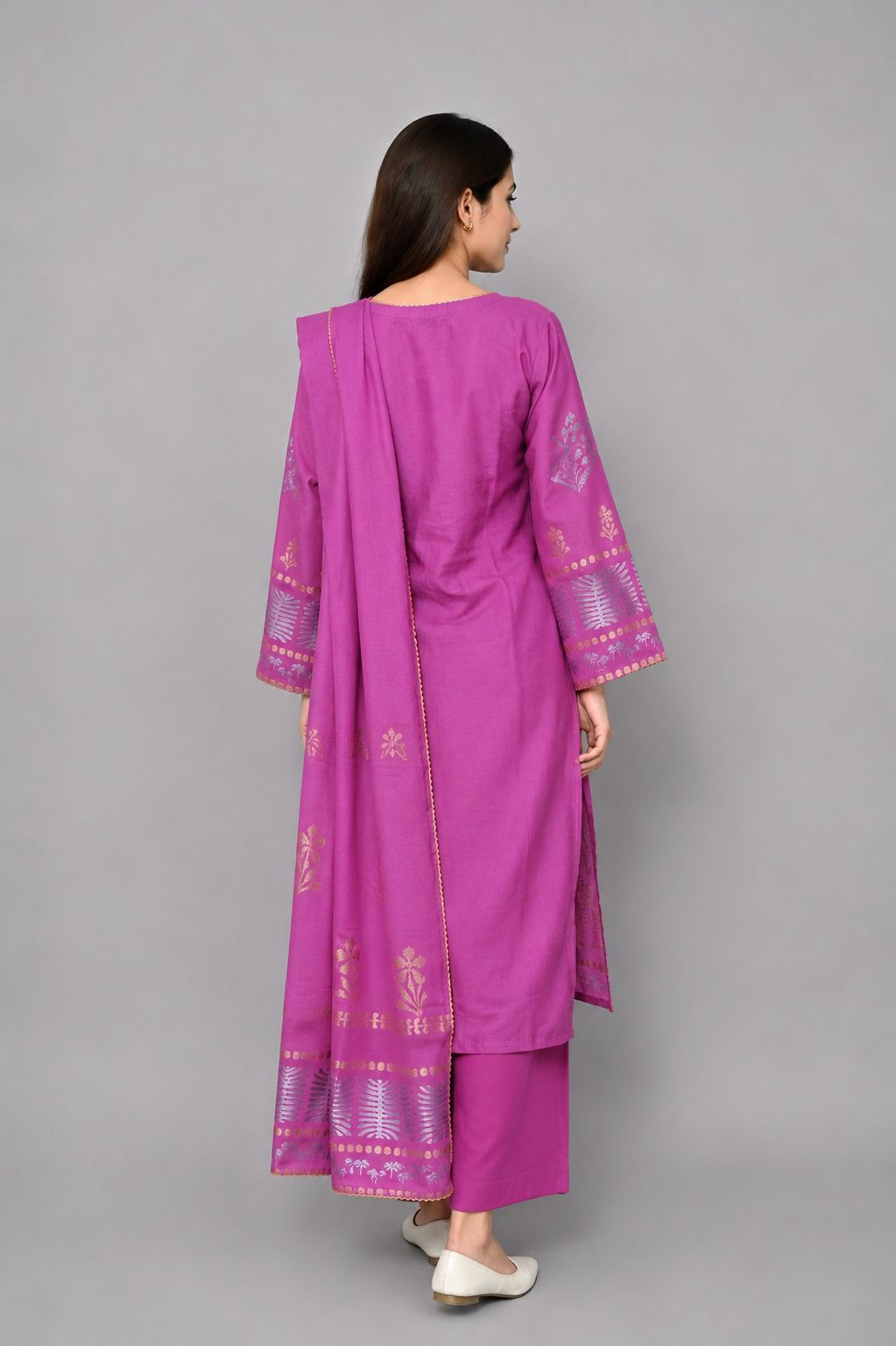 Bonanza Satrangi Embroidered 3-Piece Lawn Suit with Dupatta — My Link for ALL