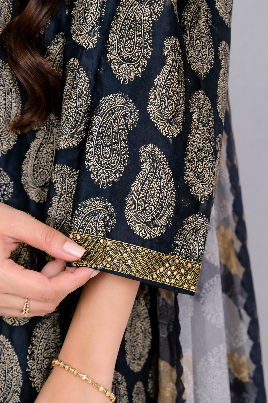 3-Piece Elegant Lawn Suit with Embroidered Dupatta — My Link for ALL