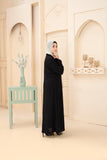 Klassische schwarze Abaya mit Knopfleiste und gemusterter Borte