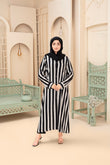 Monochrome vertikal gestreifte Button-Down-Burka
