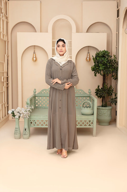 L'abaya de direction tons terre